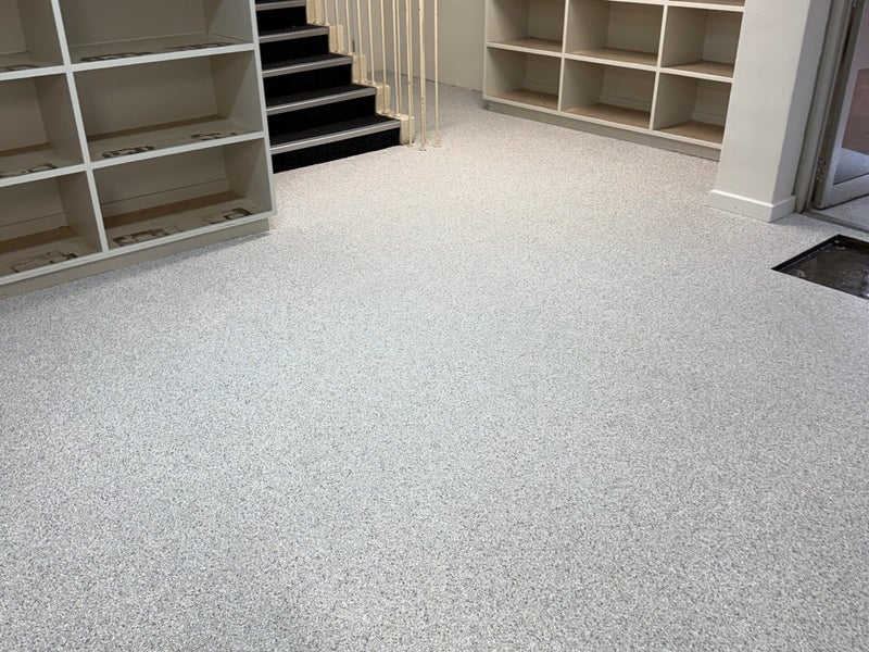 Speckled flake flooring